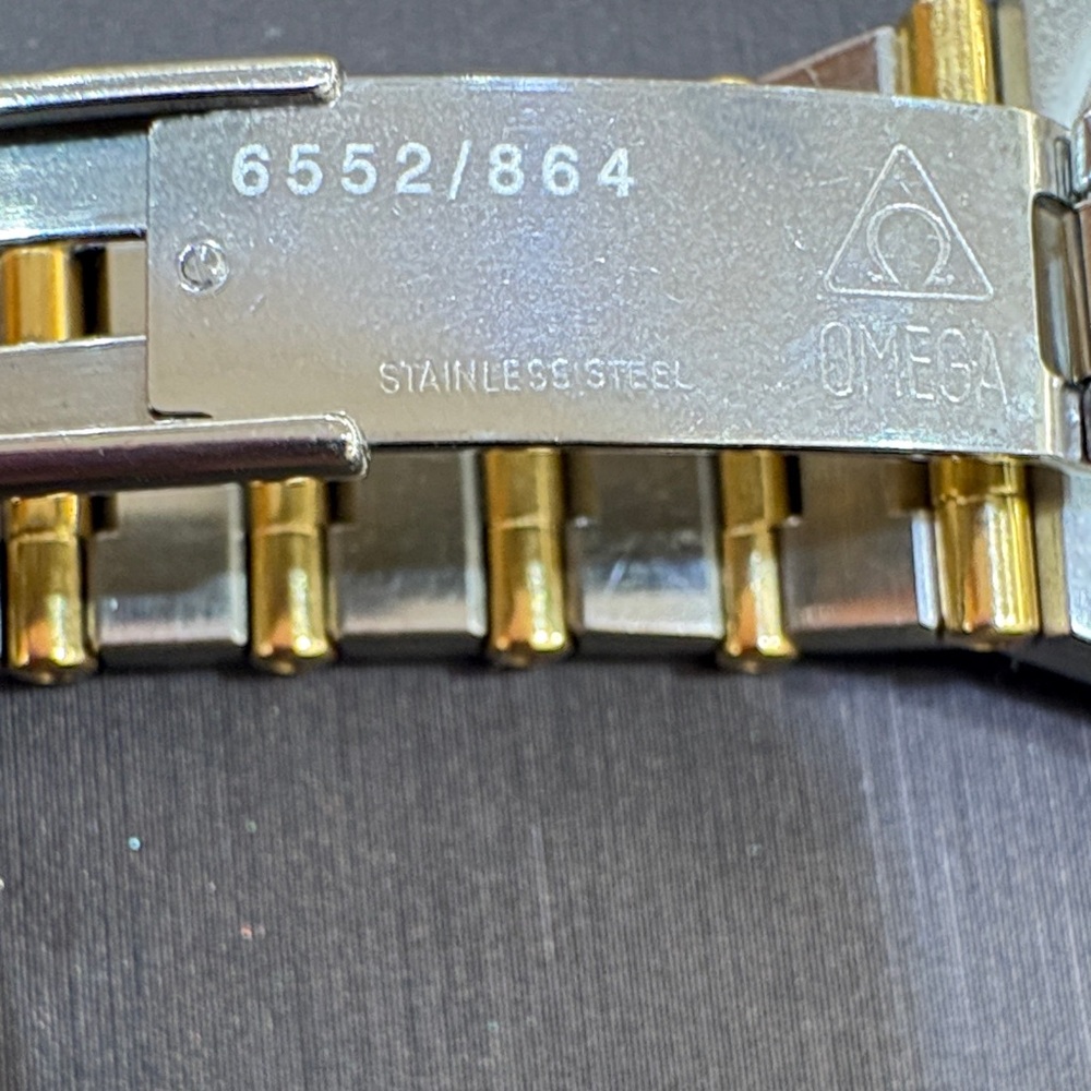 Omega Women's Constellation Watch - Gold and Silver with Diamond Accents . - Picture 5 of 16